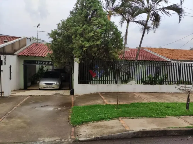 Casa Espaçosa de 3 Dormitórios à Venda no Sol Nascente Conforto e Praticidade em Maringá P