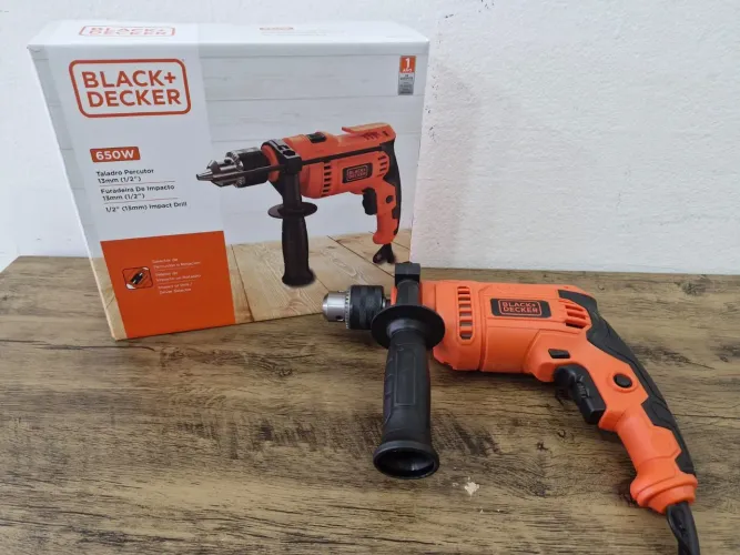 Furadeira 650w Black&Decker Profissional