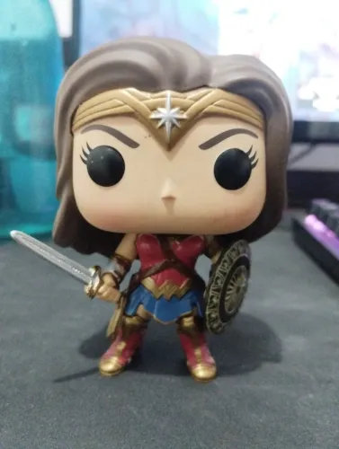 Pop Funko Mulher Maravilha