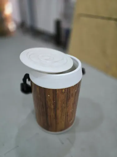 Cooler térmico com alça - Personalizado em Madeira Rústica 