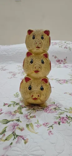 Cofrinho Três Porquinhos Decorativos Dourados