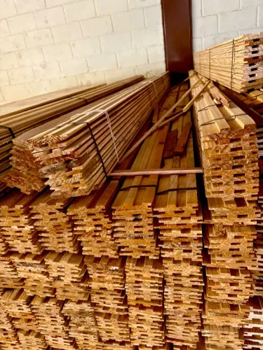 Ripado Painel Ripado Forro Lambril de Pinus Paulista - Promoção Imperdível