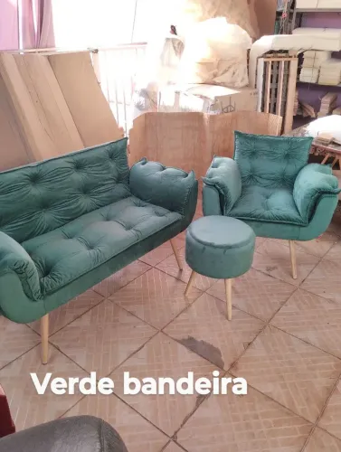 Namoradeiras e poltronas 