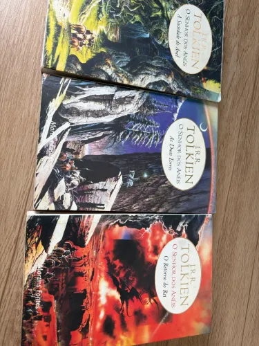 Coleção Tolkien Senhor dos anéis - edição antiga 