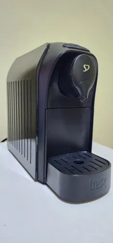 Cafeteira 3 Corações Espresso Passione Preta Automática