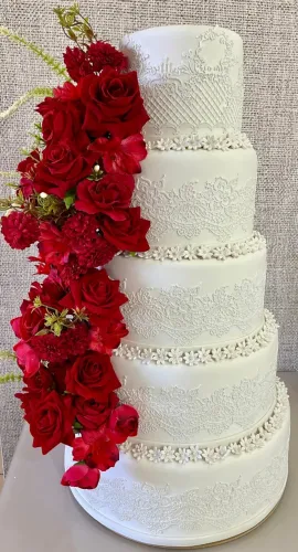 Bolo Fake De Casamento Flores Artificiais