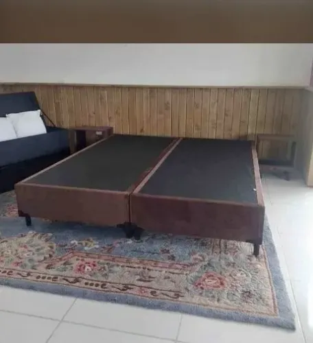 Cama box simples blindada (não é vazada) Aproveite!!!!