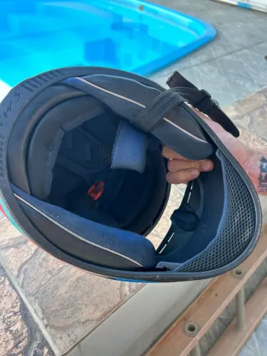 Capacete de moto TAM58