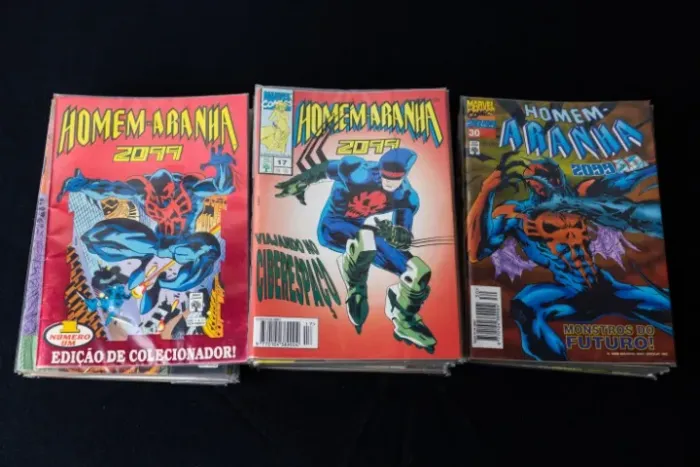 HQs Homem-Aranha 2099 - Editora Abril - Coleção Completa 1 ao 39 - Excelente Estado