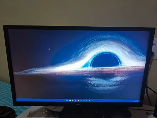 Monitor LG 23,8" Full HD, IPS, HDMI, VESA, Ajuste de Ängulo, Preto - 24MK430H