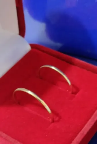 Par de Alianças de Ouro 18 kilates