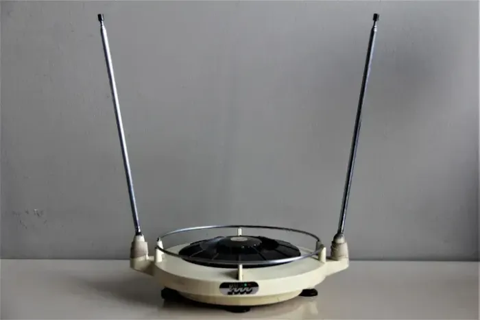 Antena TV Analógica Bipolar BM-2000 - Anos 70