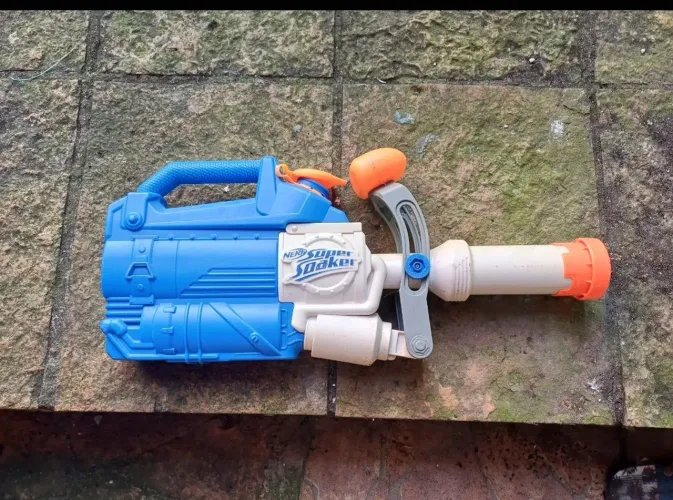 Bazuca de agua