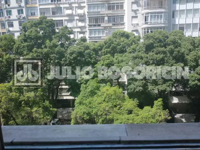 FLAMENGO - AV OSWALDO CRUZ - SALA - QUARTO -DEPS COMPLETAS - VAGA