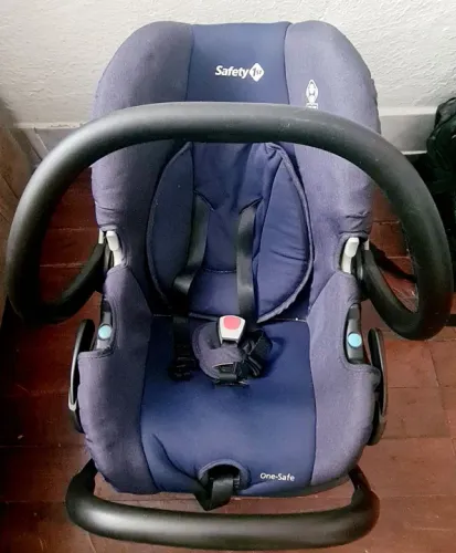 Bebê confort e carrinho
