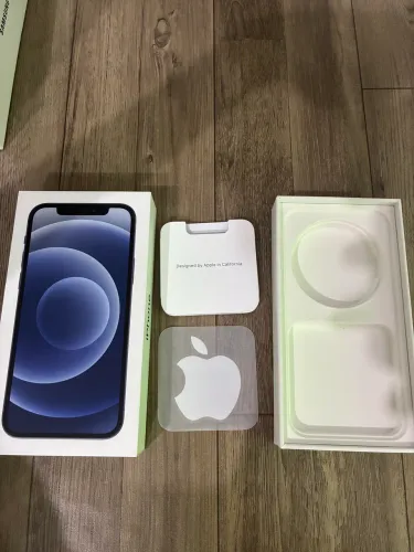 Caixa de iPhone 12