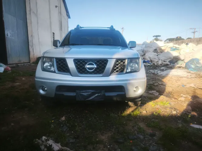 Nissan Frontier SE Attack CD 4X2 2.5 TB Diesel 2013