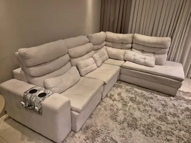 Sofá 3,20 x 2,40 retrátil reclinável - Vira uma cama!