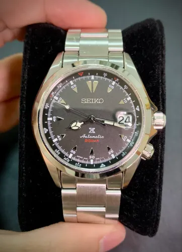 SEIKO PROSPEX ALPINIST AUTOMÁTICO 6R35