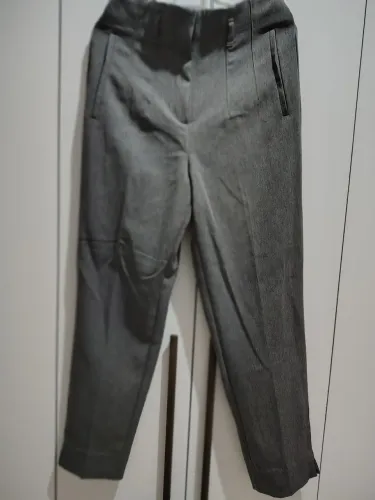 Calça alfaiataria cinza 