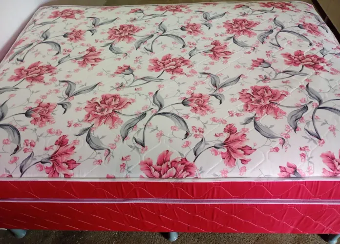 PROMOÇÃO CAMA CASAL DE ESPUMA NOVA