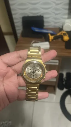 Swatch Cara Branca