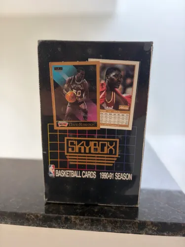 SkyBox 1990-91 NBA Basketball Cards Series I Box Lacrada Colecionador