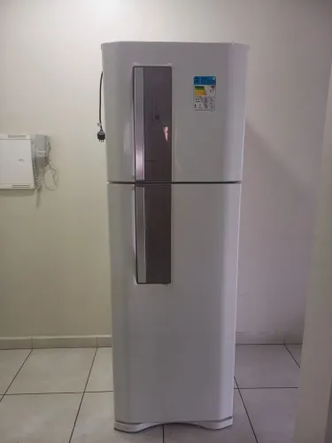 Vendo geladeira electrolux