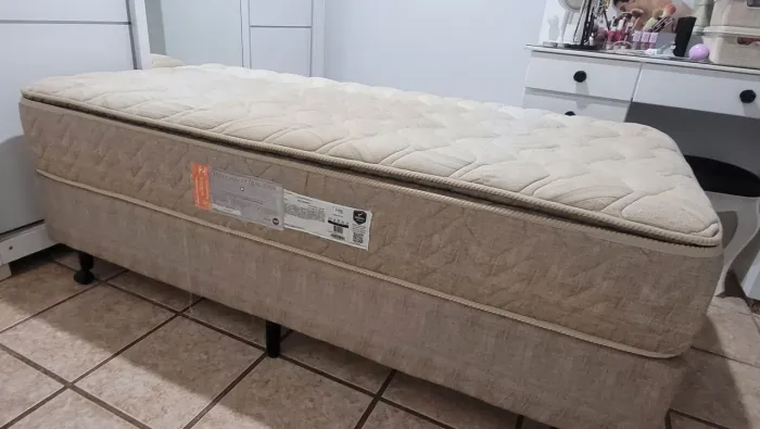 CAMA BOX SOLTEIRO AMERICANFLEX + COLCHÃO DE MOLAS ENSACADAS