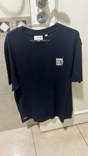 camiseta lacoste idiomas