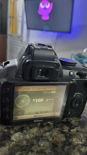 NIKON D3000