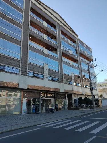 Locação apartamento com vista mar praia de Bombas