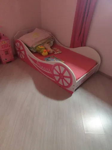 Cama de criança ( Princesas)