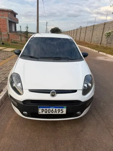 Fiat Punto Attractive 1.4 Fire Flex 8V 5P 2016