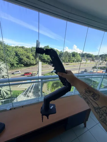 Braço articulado 