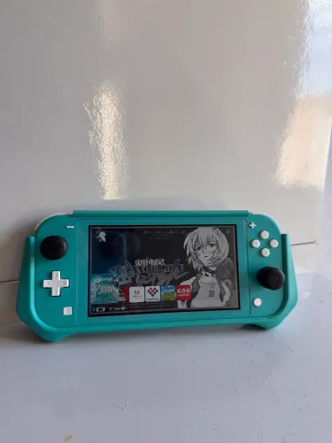 Nintendo Switch lite desbloqueado 1.300