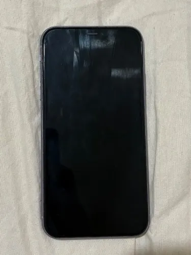 iPhone 11 Roxo 128GB Apple