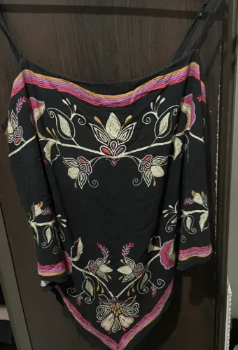 Blusa lenço farm