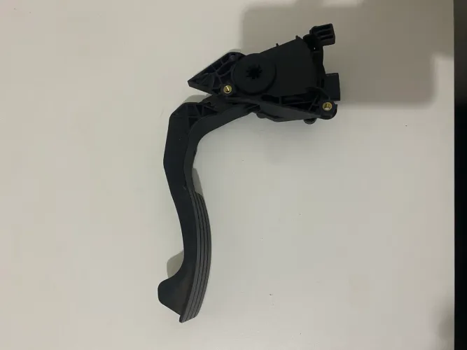 Pedal acelerador - Sandero 1.0 16v