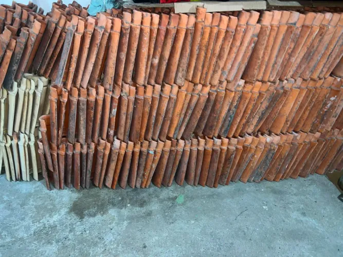 TELHAS CERÂMICAS À VENDA!
