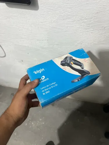 LEITOR DE CÓDIGO DE BARRAS