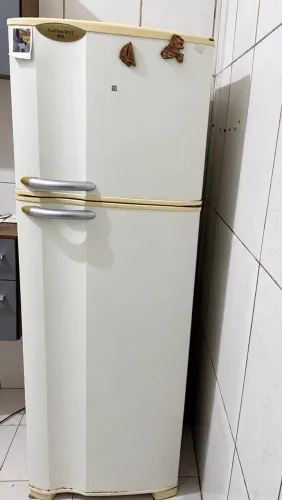 Geladeira Electrolux Frost Free DF37 - Funcionando Bem