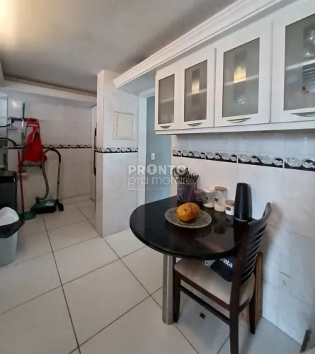 Apartamento com 3 quartos em Boa Viagem