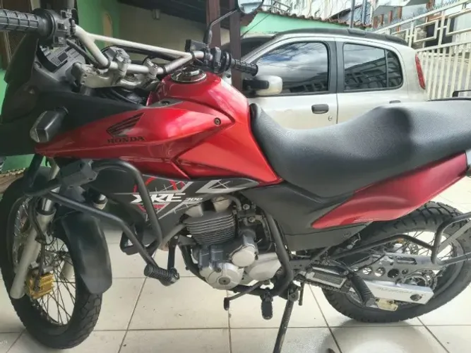 Xre 300 Somente venda.