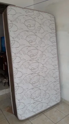 Vendo colchão da viuva marca topázio. ( Novo )