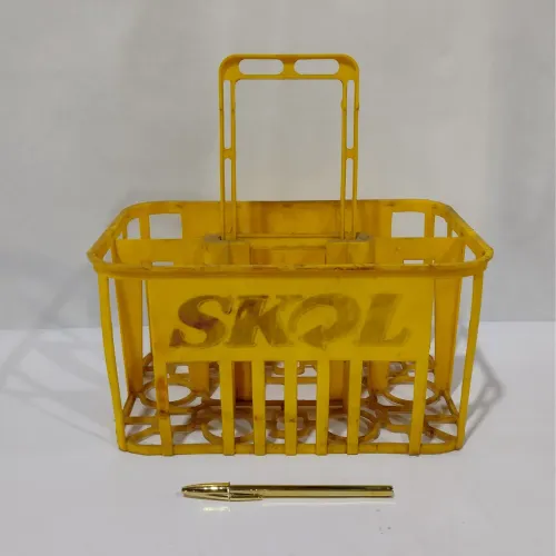 Engradado Skol em plástico 