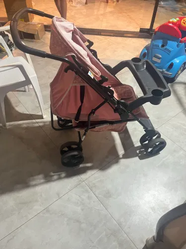 Vende-se carrinho de bebê