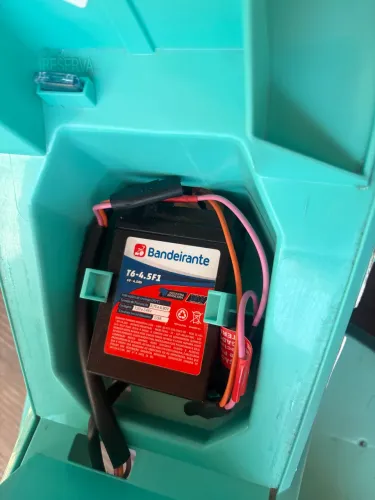 Moto elétrica bandeirante infantil