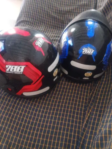 Capacete