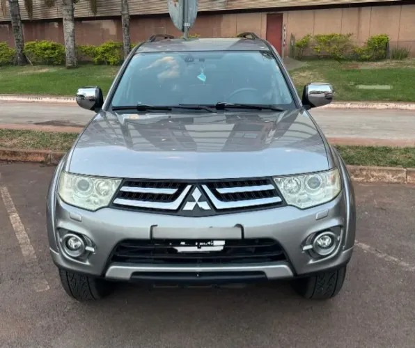 Mitsubishi Pajero HPE 3.5 4X4 Flex 5P Aut. 2016